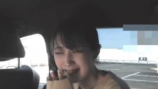 热辣的少女继妹享受着与继兄的激情性爱。